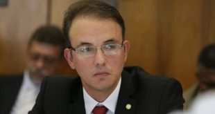 O deputado Léo de Brito (PT) denunciou na Câmara dos Deputados, que  uma organização criminosa está se formando dentro do estado do Acre.