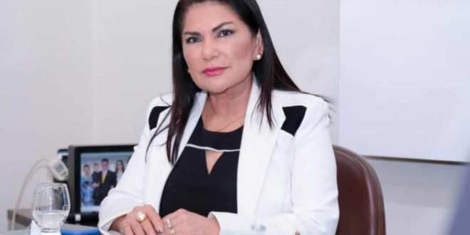 Antônia Sales sobre a morte da parturiente de Marechal Thaumaturgo: "vamos nos humanizar, pelo amor de Deus"