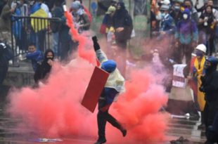 Crise na Colômbia- 42 mortos e mais de 80 desaparecidos