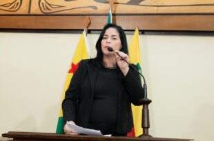 Deputada Maria Antônia faz apelo para que governo não deixe que Casa Souza Araújo feche as portas