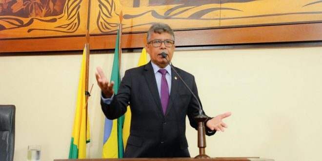 Deputado Antônio Pedro pede que prefeito de Xapuri reabra Centro de Fisioterapia do município