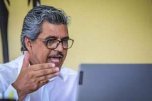 Edvaldo Magalhães defende pagamento de auxílio saúde e alimentação à Educação
