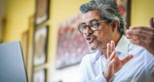 Médicos formados no exterior