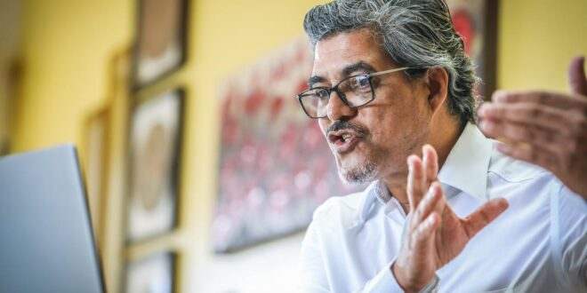 Médicos formados no exterior