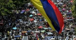 Entenda os protestos na Colômbia que já resultaram em 65 mortos e 358 desaparecidos