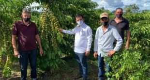 Gonzaga agradece governo do Acre por atender demanda de produtores de café de Acrelândia