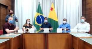 Líder diz que governo prepara pacote de medidas para ajudar no setor de transportes no AC