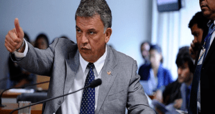 Petecão diz que Gladson é ingrato até com a própria família