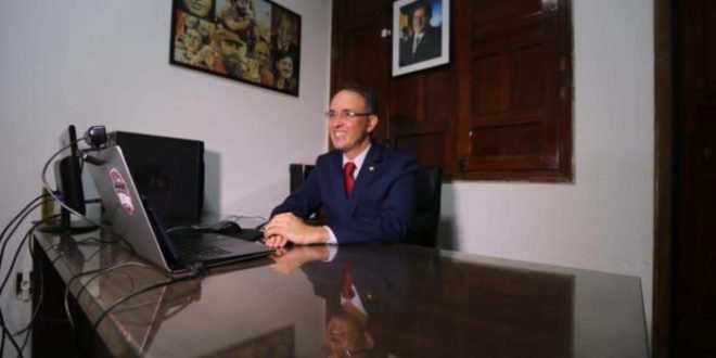 Propostas de Leo de Brito avançam no Congresso