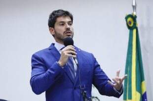 PSL recebeu R$ 92 milhões do "orçamento paralelo"