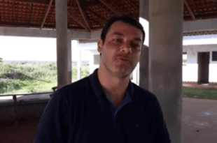Roberto Duarte visita frigorífico de peixes abandonado no Bujari