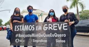 Secretaria de Educação se tornou um cabide de empregos e uma Fábrica de Marajás