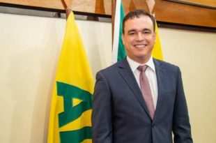 Zen- governo tinha dinheiro em caixa e deixou o povo passar fome