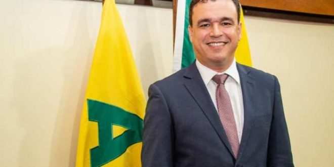 Zen- governo tinha dinheiro em caixa e deixou o povo passar fome