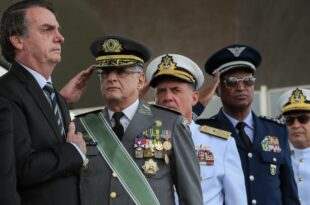 400 filhas pensionistas de militares são sócias de empresas milionárias