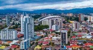 Costa Rica aboliu o exército há 70 anos, a economia permitiu que investimentos em Saúde e Educação triplicassem