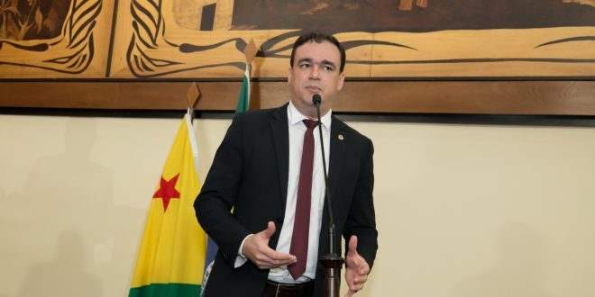Daniel Zen entra com mandado de segurança conjunto para obter informações da Mediall