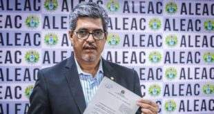 Edvaldo pede cópia de relatório da CGE sobre investigação na Educação para ver se “paradas” foram citadas