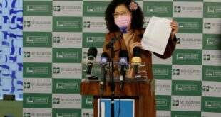 Perpétua protocola PEC que veda militares da ativa no governo