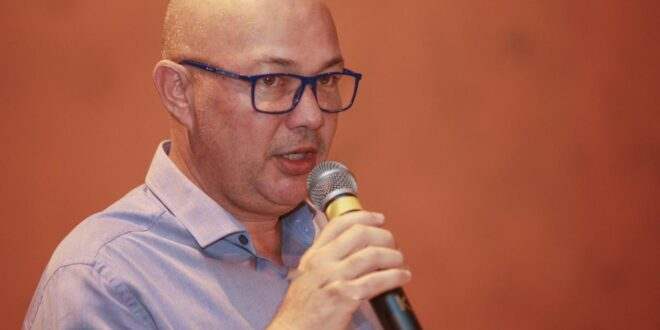 Presidente da Fieac apresenta estratégias para impulsionar a retomada do desenvolvimento econômico