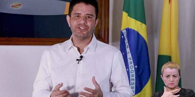 Professores se revoltam com o governador que não enviou para a Aleac o projeto de auxílio informática, conforme o prometido