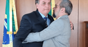Racha no governo: Weintraub culpa Centrão por enfraquecimento de Bolsonaro