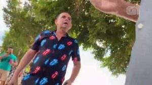 Repórter da Rede Amazônica é agredido e ameaçado por ex-prefeito Repórter da Rede Amazônica é agredido e ameaçado por ex-prefeito
