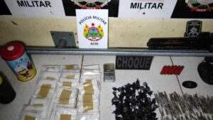 PM prende homem com droga e arma no bairro Novo Calafate