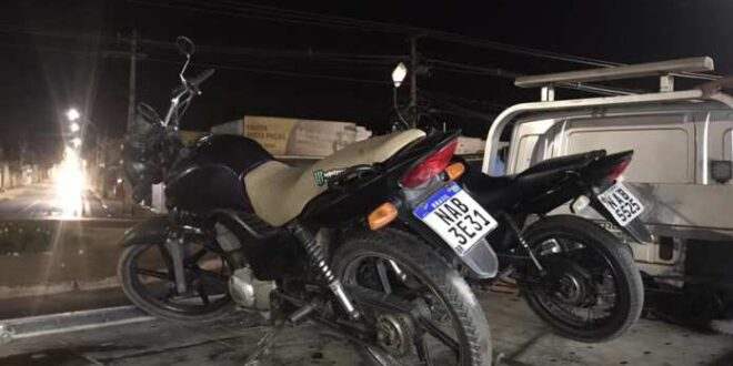 Encontro diferente: dois casais ‘fazem o limpa’ no shopping e outros comércios em Rio Branco