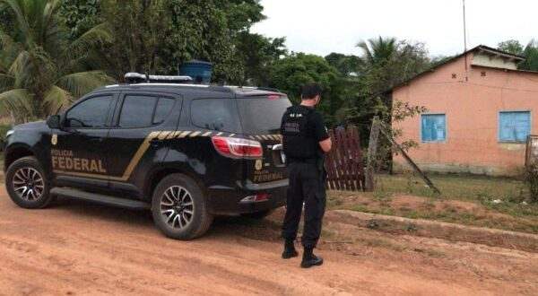 Vereador e ex-servidora da prefeitura do Bujari são acusados de fraude na concessão do Bolsa Família