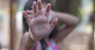 Vizinho é acusado de estuprar e urinar no rosto de criança de quatro anos