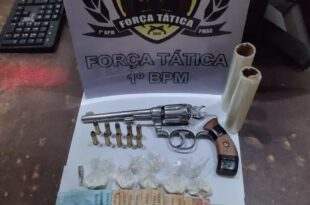 PM fecha “boca de fumo” e prende homem com drogas, dinheiro e arma na Baixada da Sobral