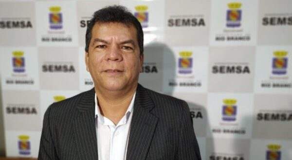 Vereadoras pedirão afastamento de secretário municipal de saúde