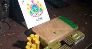 Homem é preso com drogas e munições, durante barreira policial