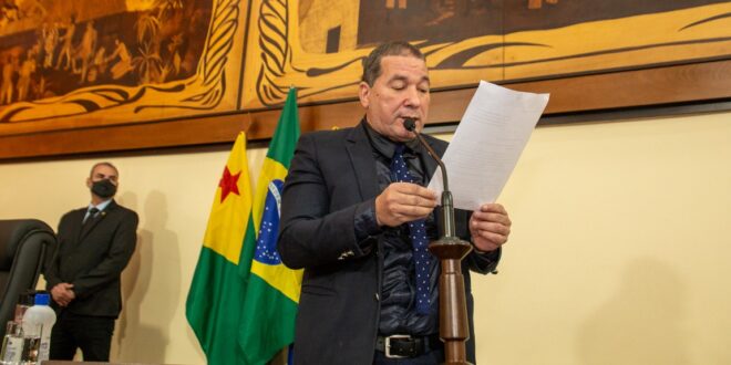 Chico Viga apresenta PL que torna obrigatório a apresentação do comprovante de vacinação contra a Covid-19
