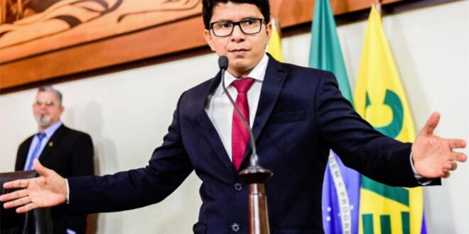 Cilada: Gladson extingue Igesac para que Sesacre absorva os funcionários e os demita