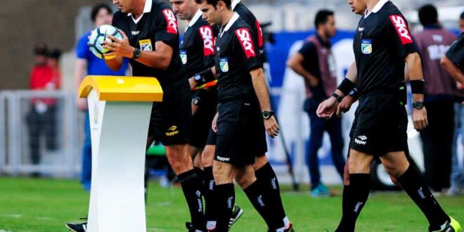Esporte aprova publicação em tempo real de diálogo de árbitros de evento esportivo