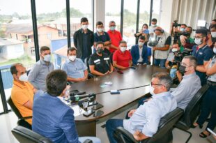 Gonzaga comemora parceria entre governo, Aleac e Prefeitura de Cruzeiro: “Quem ganha é o povo”