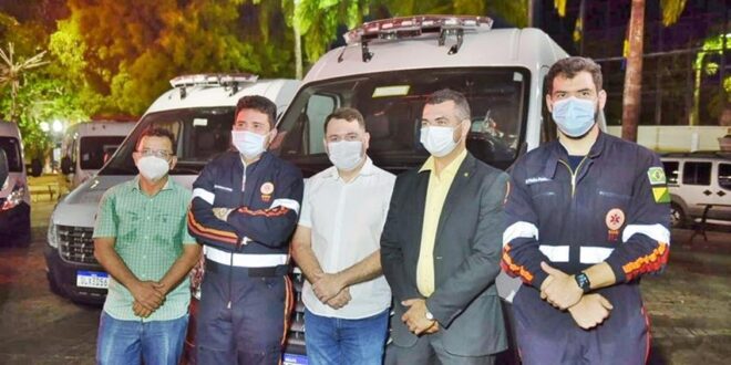 Gonzaga parabeniza governador por compra de ambulâncias para atender municípios acreanos