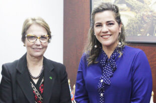 Mara Rocha participa do 1º Fórum da suinocultura de Epitaciolândia que tem por objetivo incentivar a produção de carne su