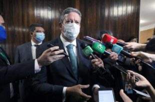 Resultado da votação do voto impresso será respeitado seja qual for, diz Lira