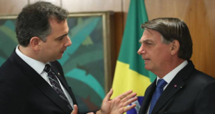 Rodrigo Pacheco reage a "contragolpe" de Bolsonaro e diz que Congresso está vigilante