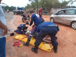 Acidente com motos deixa 4 feridos em estado grave; um está entubado no PS de Rio Branco