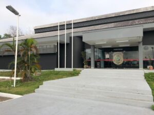 Dois homens são mortos a tiros disparados de dentro de um carro, em Manaus 2 Dois homens são mortos a tiros disparados de dentro de um carro, em Manaus