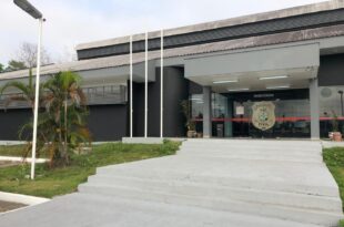 Dois homens são mortos a tiros disparados de dentro de um carro, em Manaus