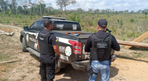 Adolescente é flagrado levando 600 gramas de cocaína em táxi