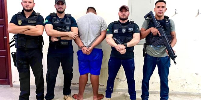 Polícia Civil intercepta taxi com droga e prende traficante em Feijó