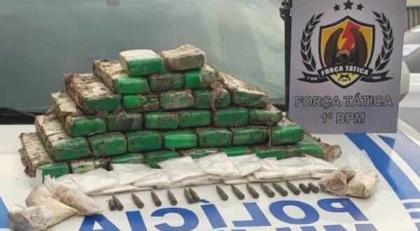 Com ajuda de cães farejadores, PM apreende 24 kg de drogas e munições no Preventório