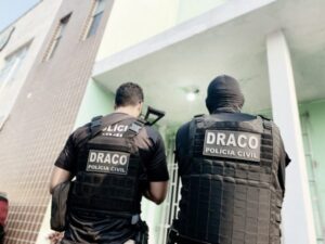 Polícia prende homem com armas de fogo e uma falsa, que eram utilizadas em crimes