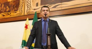 A crítica vem da base: Deputado Cadmiel Bomfim diz que Feijó foi pouco contemplado com assinatura de obras do governo